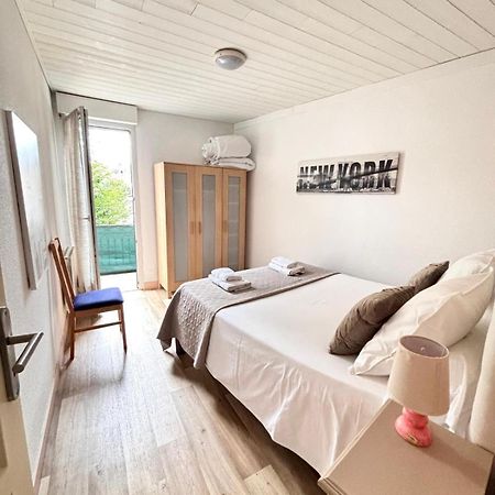 Chez Lucia Appartement Climatise Périgueux Εξωτερικό φωτογραφία