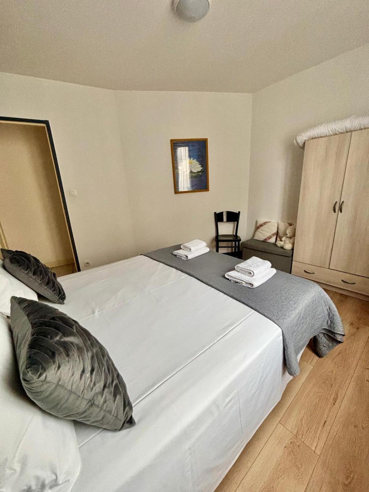 Chez Lucia Appartement Climatise Périgueux Εξωτερικό φωτογραφία